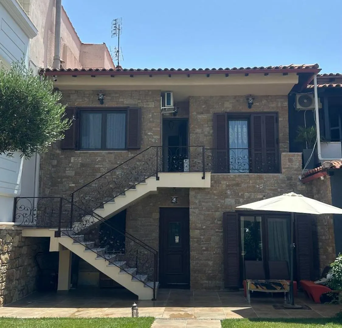 Studio Greek Mansion Nea Moudania Apartment